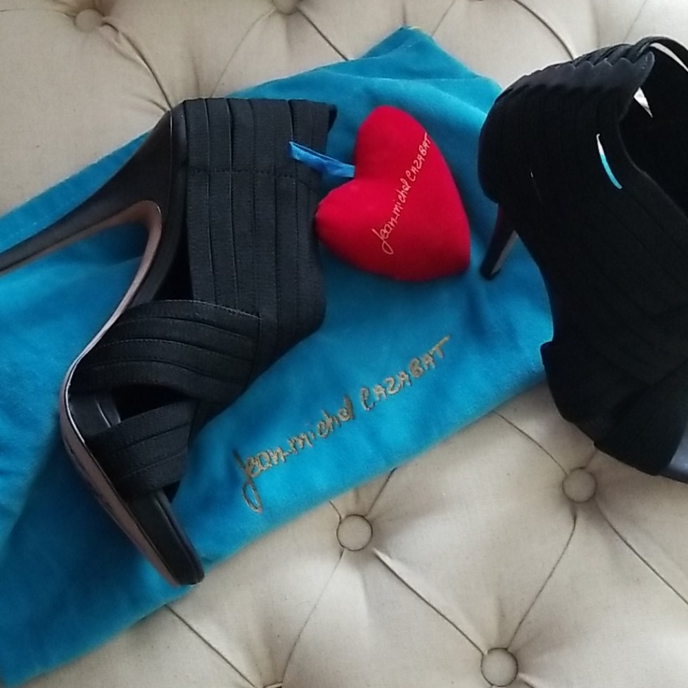 Shoes - Picture 3 of 9
